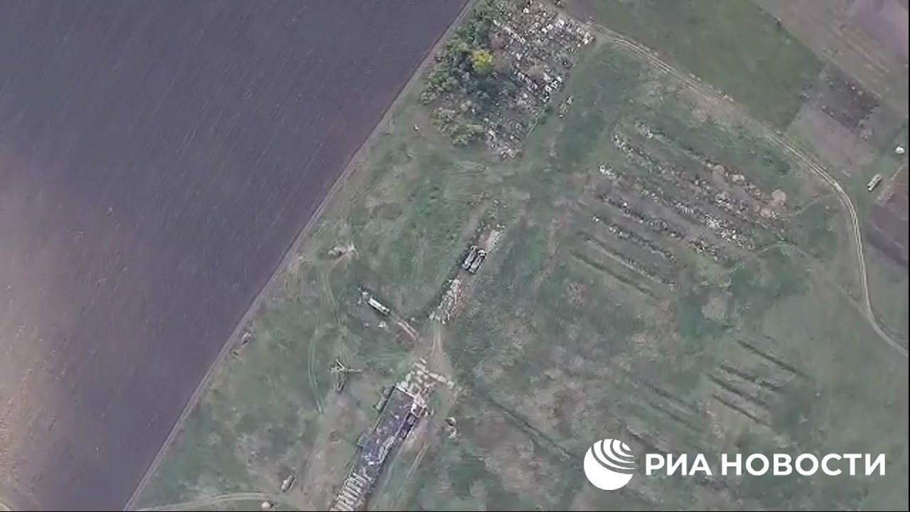 [情報] 烏軍S-300發射車被自殺無人機摧毀