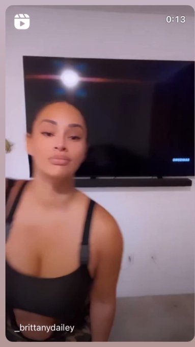 We got it all nigga ♈️😈 https://t.co/5bUIvY7Imt<a href="/tag/newprofilepic"class="tags"><span>#newprofilepic</span></a>