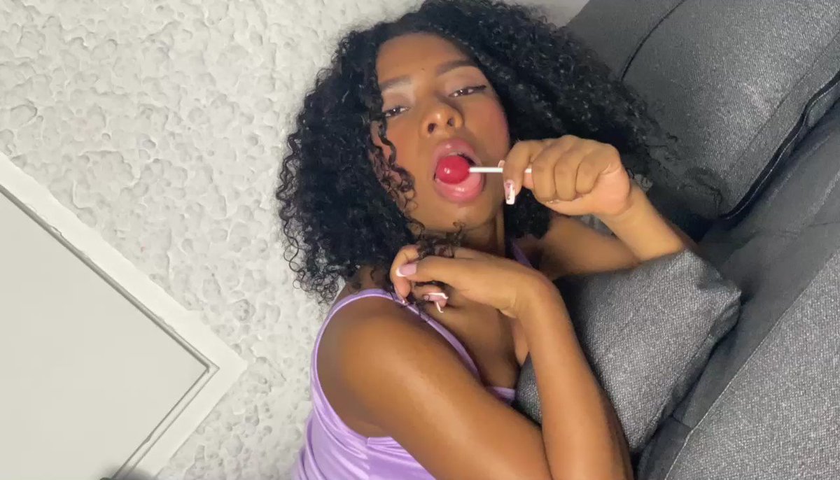 Model - ValeryCortez lovenselush