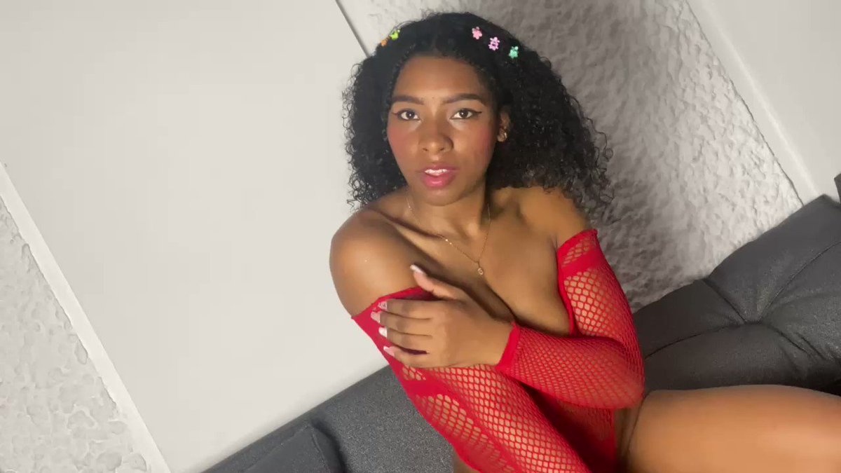 Model - ValeryCortez humillation