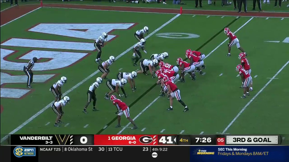 georgia-football-on-twitter-carsonbeck01-arik-gilbert-godawgs