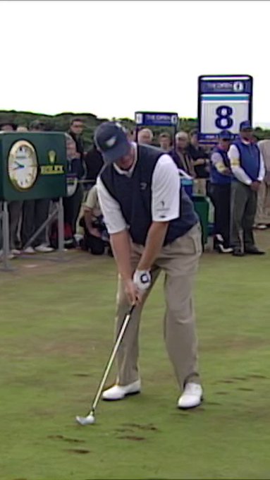 Happy birthday to The Big Easy, four-time major winner Ernie Els! Any excuse to play this gem of a shot 