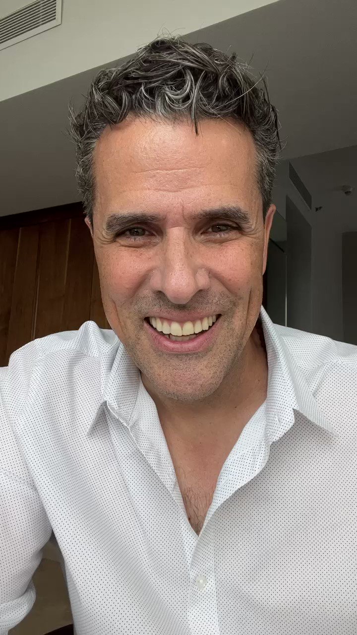 Marco Antonio Regil (marcoregil) / Twitter