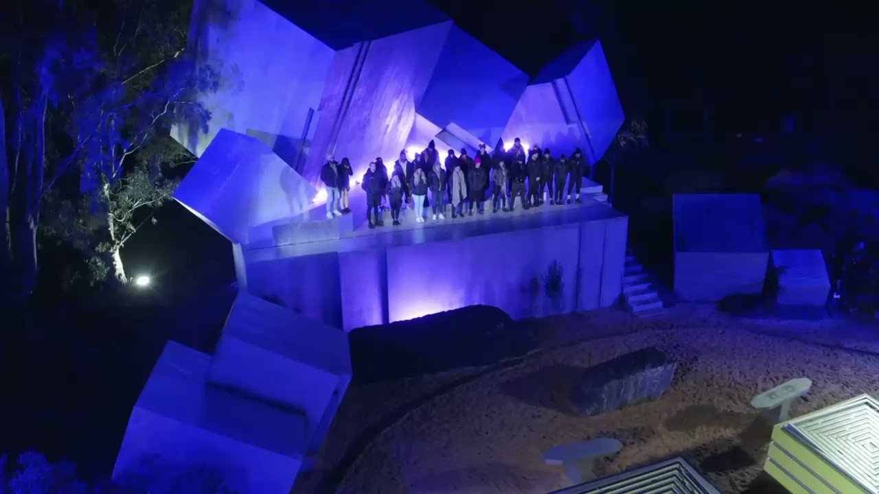 Tweets with replies by Johnny Bananas (@johnnybananas) / Twitter