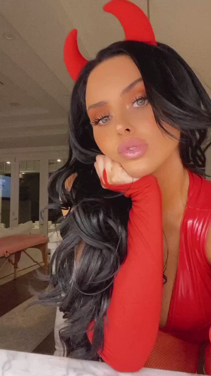 Abigail ratchford on twitter when you re trying to be cute but the