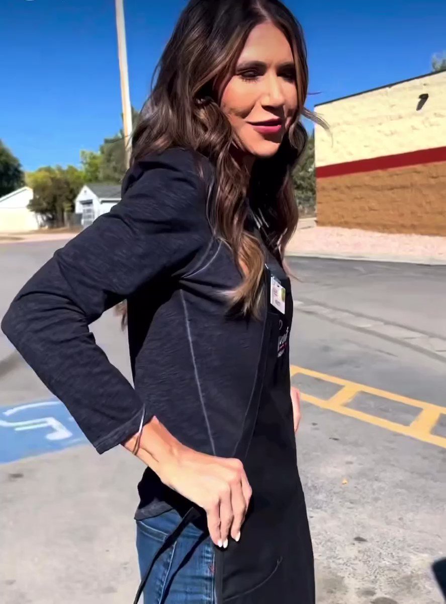 ron-filipkowski-on-twitter-kristi-noem-says-she-is-working-as-a