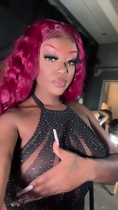 hair and makeup by me ? https://t.co/erBctoYmPb