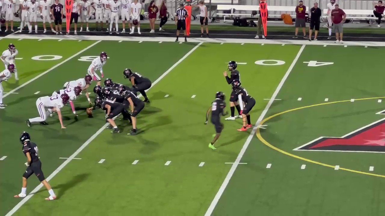 Marcellus Walters (Coach__Walters) / Twitter