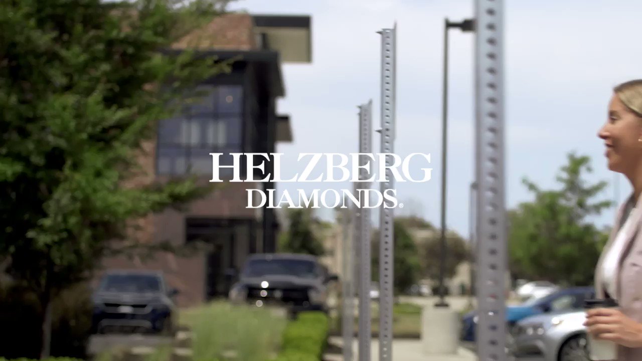 Helzberg Diamonds (Helzberg) / Twitter