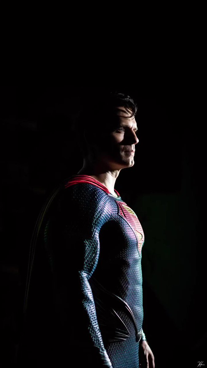 New Piece Geek - Não sei vocês, mas estou sem hype para o filme Red. Tá com cara de filler ruim, só para aparecer personagem. Aguardemos 😕 - Ômega