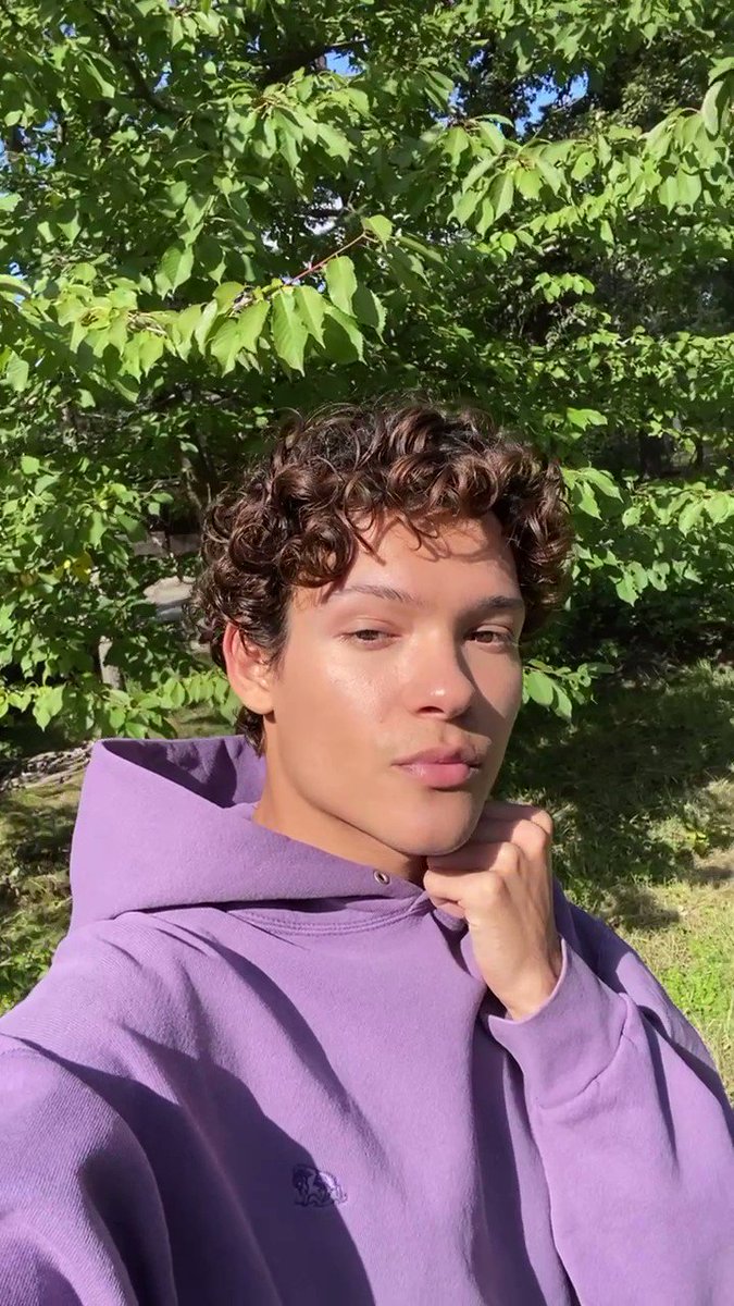 6 DAYS On Twitter PRETTIEST BOY IN THE WHOLE ENTIRE WORLD MWAH MWAH MWAH 6-days-on-twitter-prettiest-boy-in-the-whole-entire-world-mwah-mwah-mwah