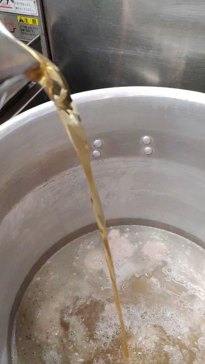 Soy Sauce Ramen Janya 醤屋 on Twitter "白ラーメンのカエシの仕込み中。 小豆島の白醤油を使用。 https
