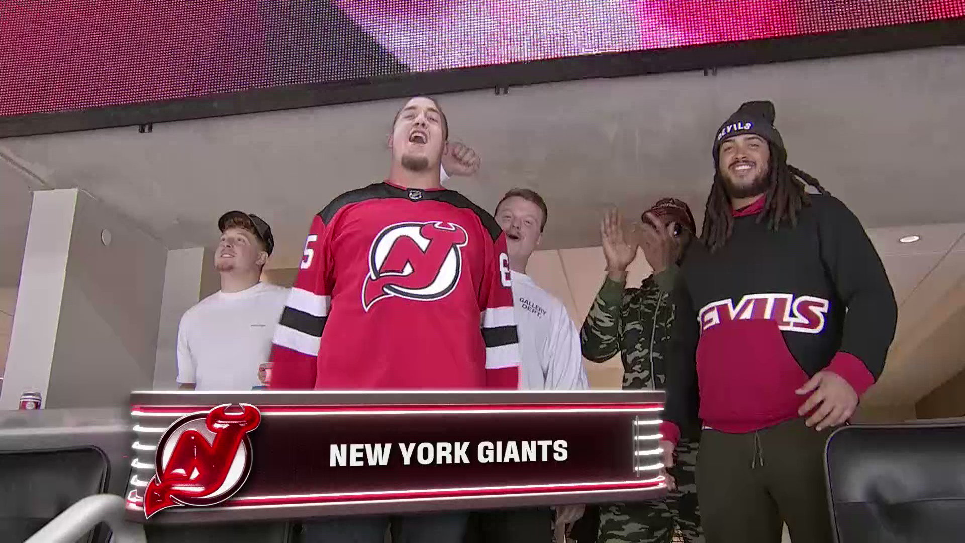 Our 6-1 New York Giants in the house at the Devils game tonight, Chuggin  beers and gettin weird. : r/NYGiants