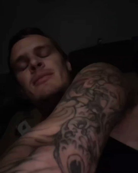 SwayNhasty’s pics and videos