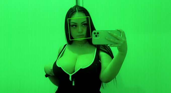Sorry I forget I have Twitter sometimes Hehe send me memes xo https://t.co/6bllUV8E9i