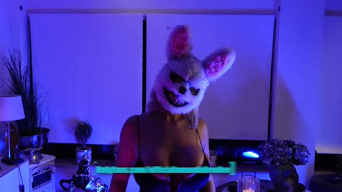 50% OFF on my Onlyfans this weekend ?? Happy Halloween ?

https://t.co/a2aMCY3OxO https://t.co/vssWA