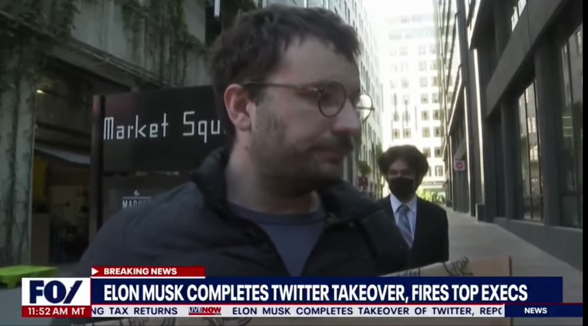 Biggus Dickus on Twitter "Leave the guy alone Porn Pic Hd Biggus Dickus on Twitter "Leave the guy alone image