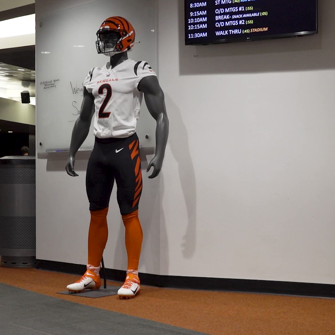 Cincinnati Bengals on X: 'Who doesn't love a good mannequin scare?  @MikeHilton_28 had too much fun with this 