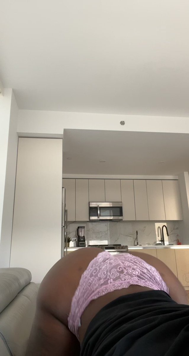 Honeycone’s pics and videos