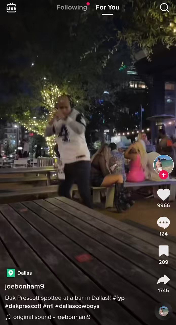 Barstool Sports on Twitter "Absolute W of a Halloween costume https