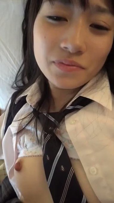 制服美少女達とのリアルなエッチの映像です

臨場感あふれるリアルさがめちゃくちゃそそられますねｗｗｗ https://t.co/3CxELg2Nm5