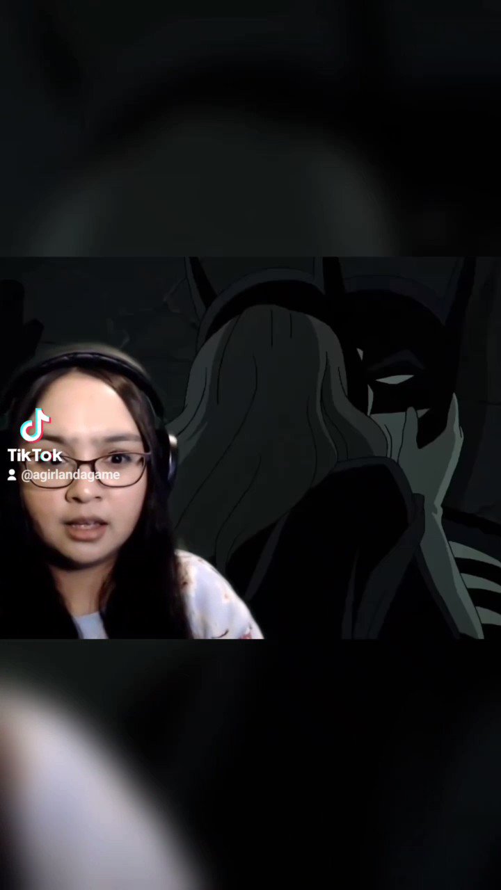 spooky-jessica-on-twitter-4-years-later-i-am-still-confused-and