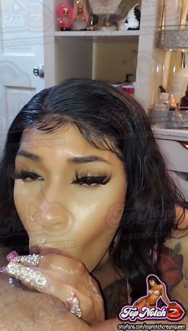 Let Me Deep Throat &amp; Lather Your Dick In My Spit Just Like This Daddy 🤤🍆💦💦  Full Video In Comments🤤👇🏽