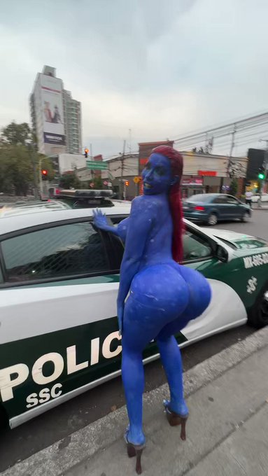 Vanessita Mystique 🪐🎃✨ https://t.co/xUvuqi8PcI