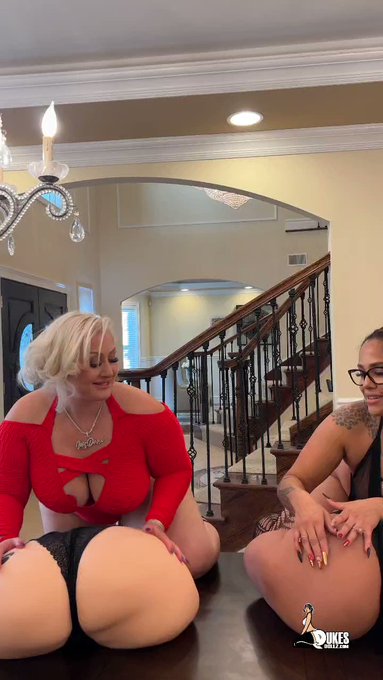 Getting🔥🔥 and 💦💦 with @TheOnlydani2x and @scarlett4real get those sexy asses 🍑🍑 at https://t.co/MFcRwfOlC9