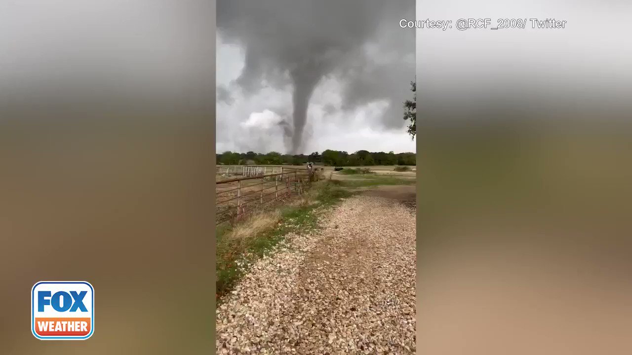 Fox weather on twitter whoa look at this tornado spotted south of