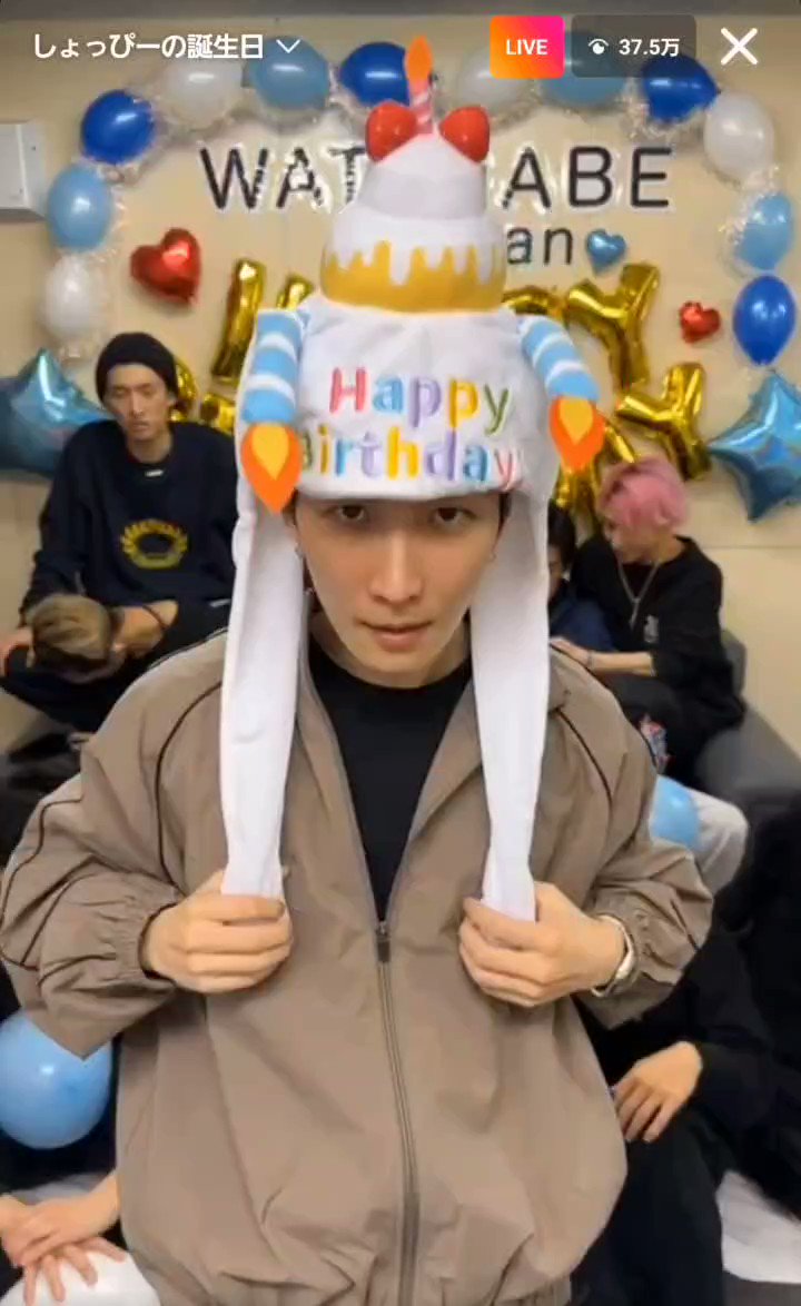 ぴょんぴょん！からのチェリーピース🍒