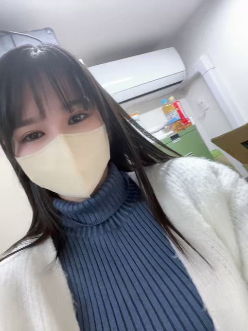 新垣優香