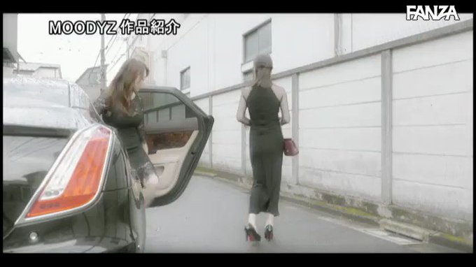 宝クジに当選したので巨乳デリヘル嬢4人も呼んで朝まで貸切り… https://t.co/qDqbakaHCy