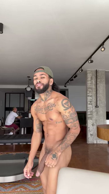 new content available on onlyfans! Follow for teasers @_Thekingxxx 
Novos conteúdos de sexo já disponíveis