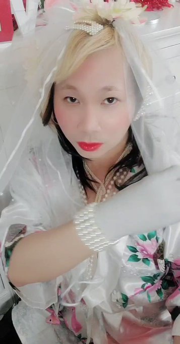 Will U Marry Me Babe?
#femboy #ladyboy #drag #TransAngel #loveislove https://t.co/LXx05iLNmt