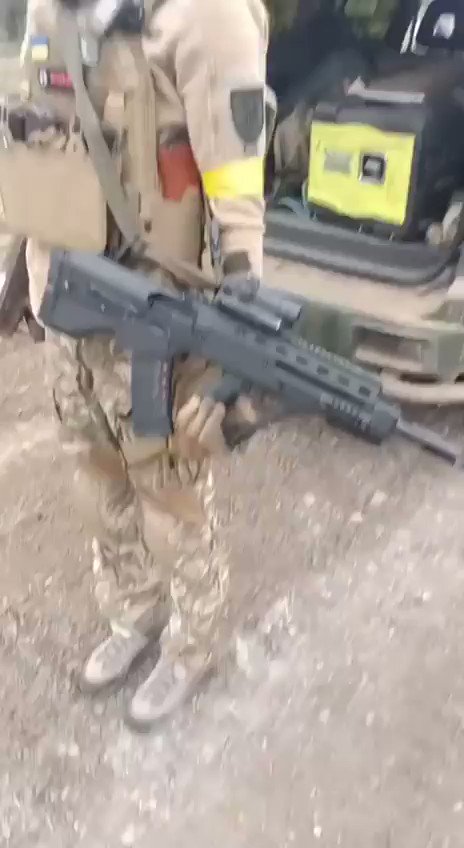 [分享] 烏克蘭部隊虜獲一把空氣槍