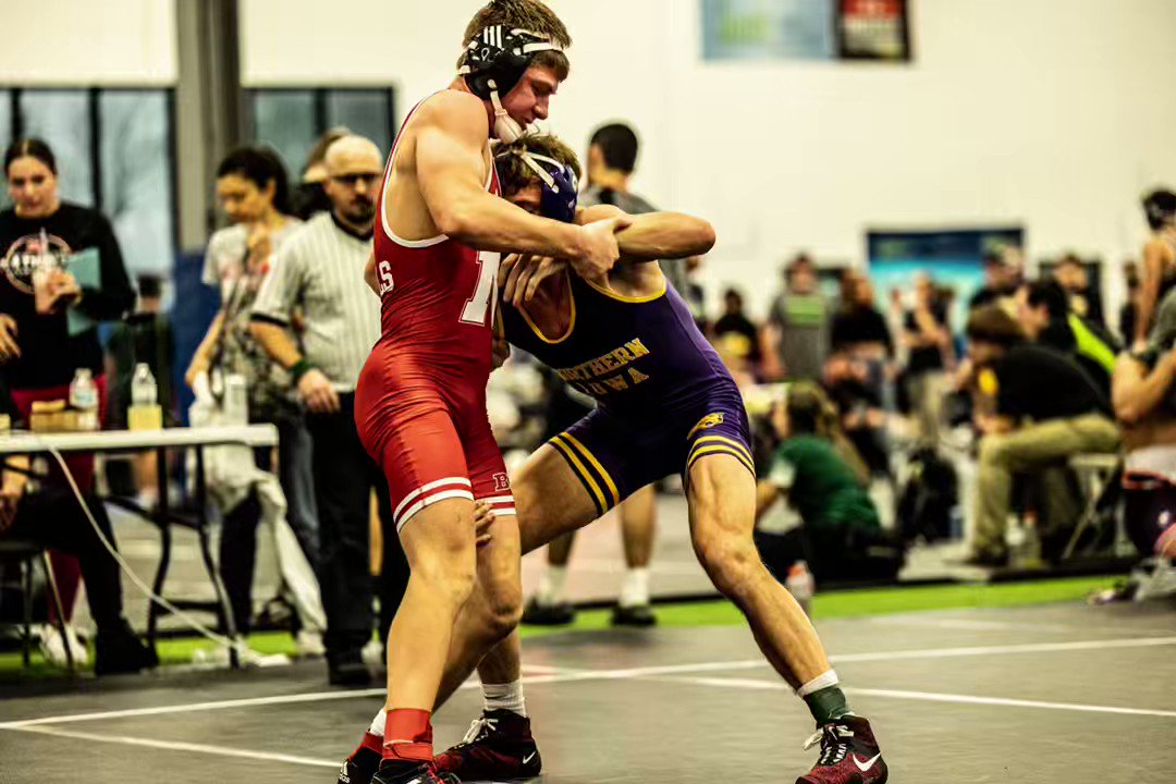 IAwrestle on Twitter "Grand View Open Finals in 3….2….1"