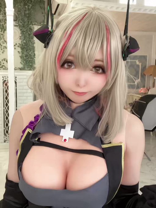コスプレイヤー月白ひなたのTwitter動画13