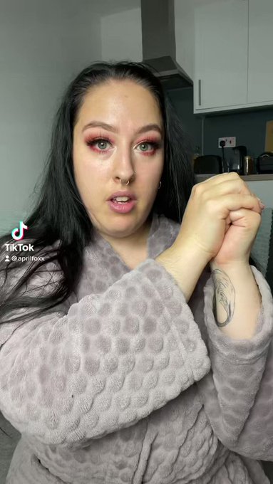 Smack ? https://t.co/KGC7Ph8zAq