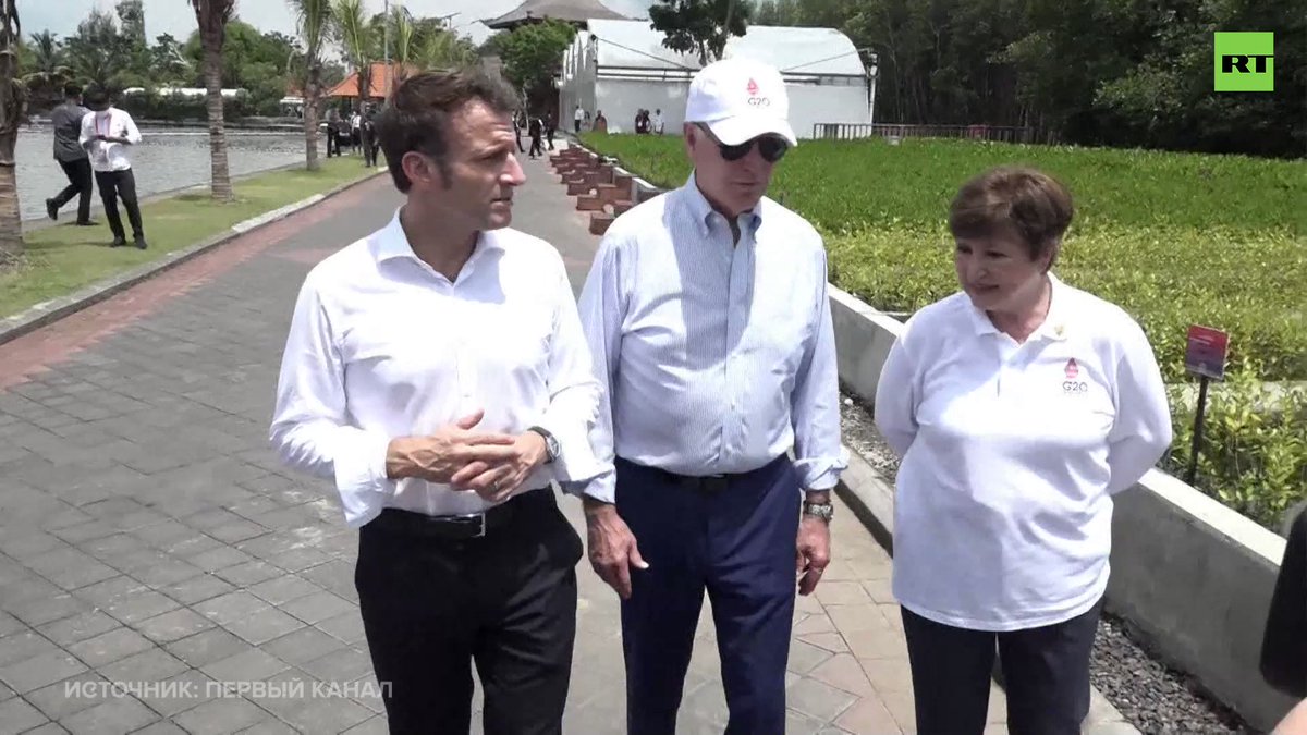 Оператор первого канала и Байден