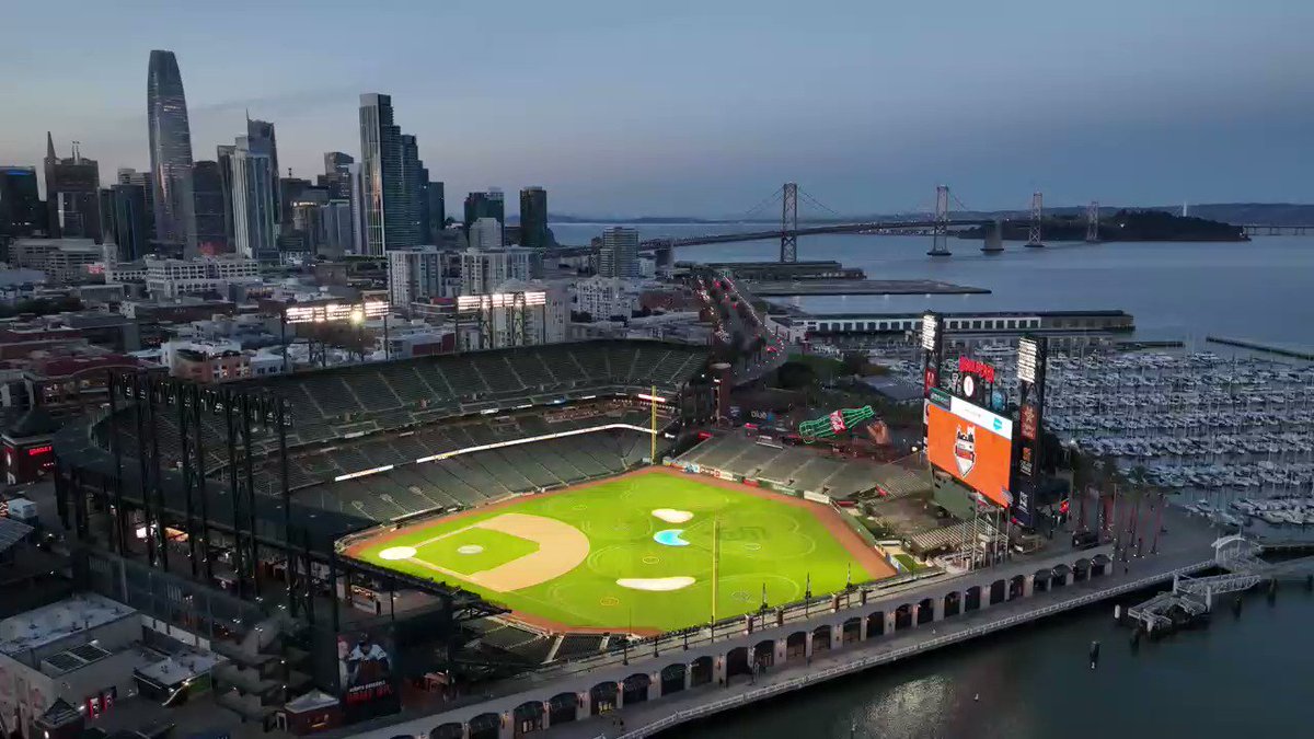 Oracle Park on Twitter "Lights on at the links ⛳️ BallparkBack9"