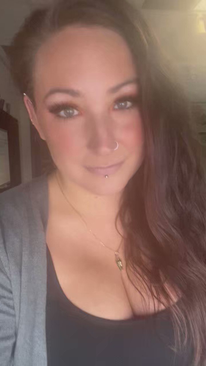 krys-stewart-on-twitter-let-s-do-an-ama-ask-me-anything-seriously