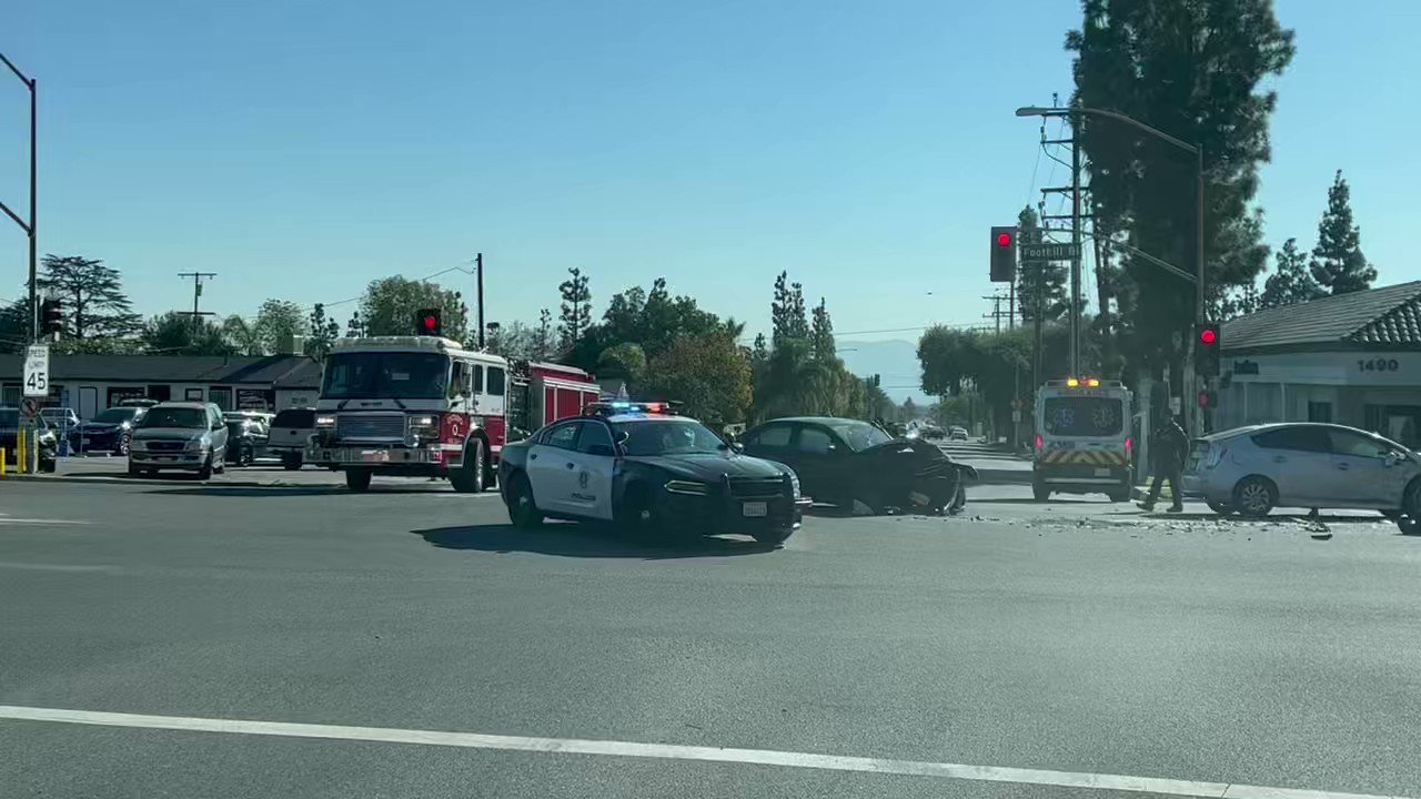 AlexVnews on Twitter "Traffic collision with injuries Grove and