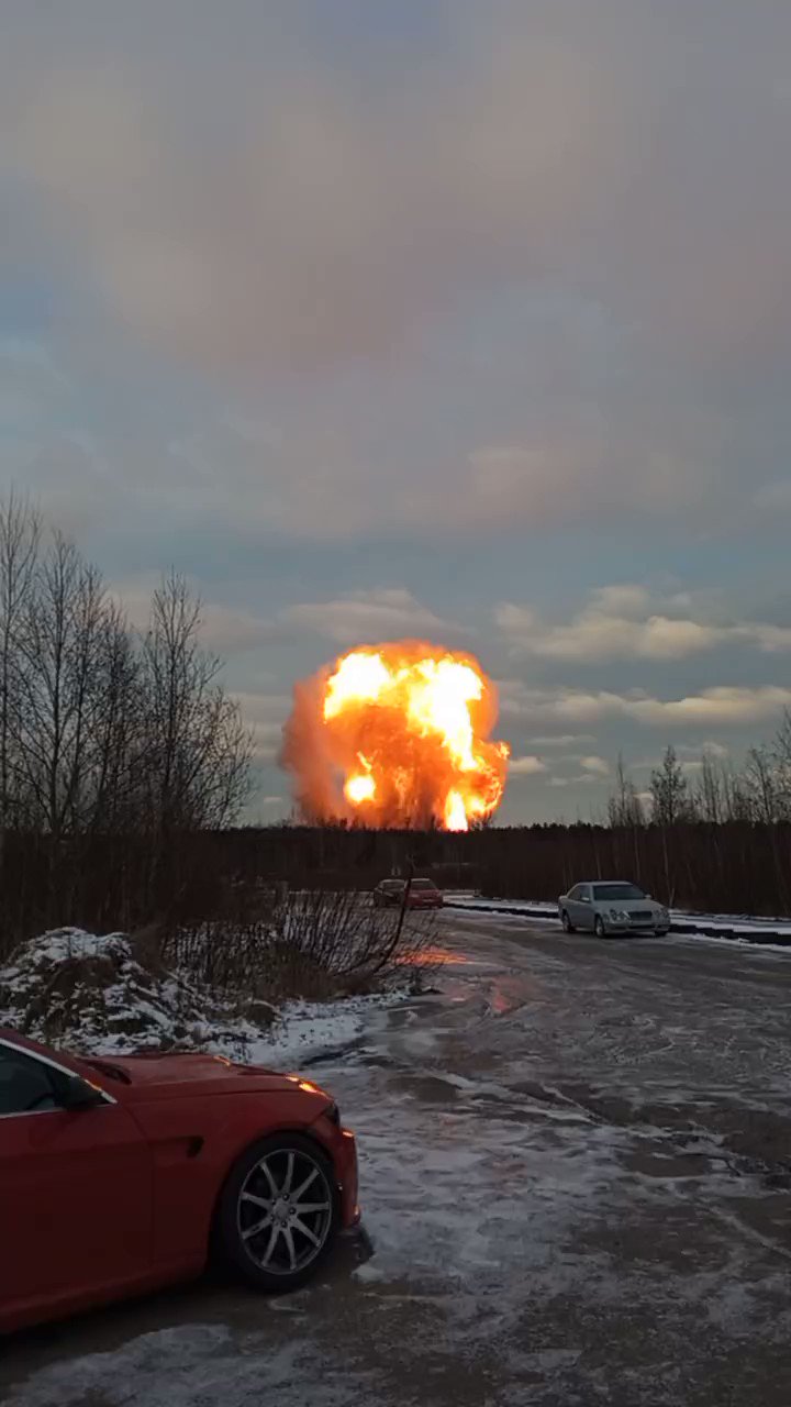 [情報] 聖彼得堡附近發生大爆炸