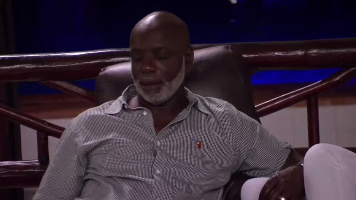  on twitter rt wxvy taz why is shaq in everyone s business like