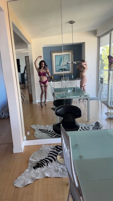 Ya like it? WELL I got it  @annaclairecloud https://t.co/PhztPOehrt
