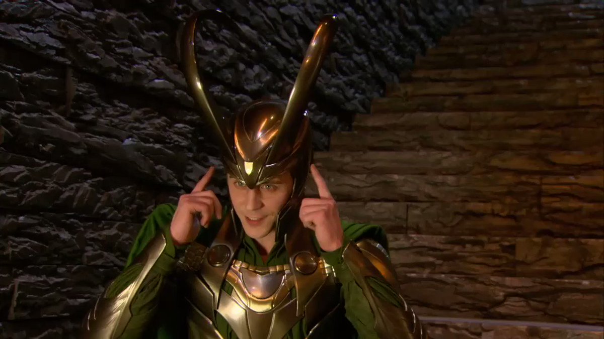 RT @Shambelle97: Tom Hiddleston - Loki / Assembled Thor (2011)

#Loki https://t.co/WiXzvMVJyA