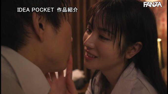 出張先で女の先輩と相部屋になった童貞社員が、ついつい興奮してしまい女の先輩のおま◯ことおっぱいを貪り喰ってしまう映像です

本編はリプ欄から 👇
https://t.co/3Qk9E1lLys