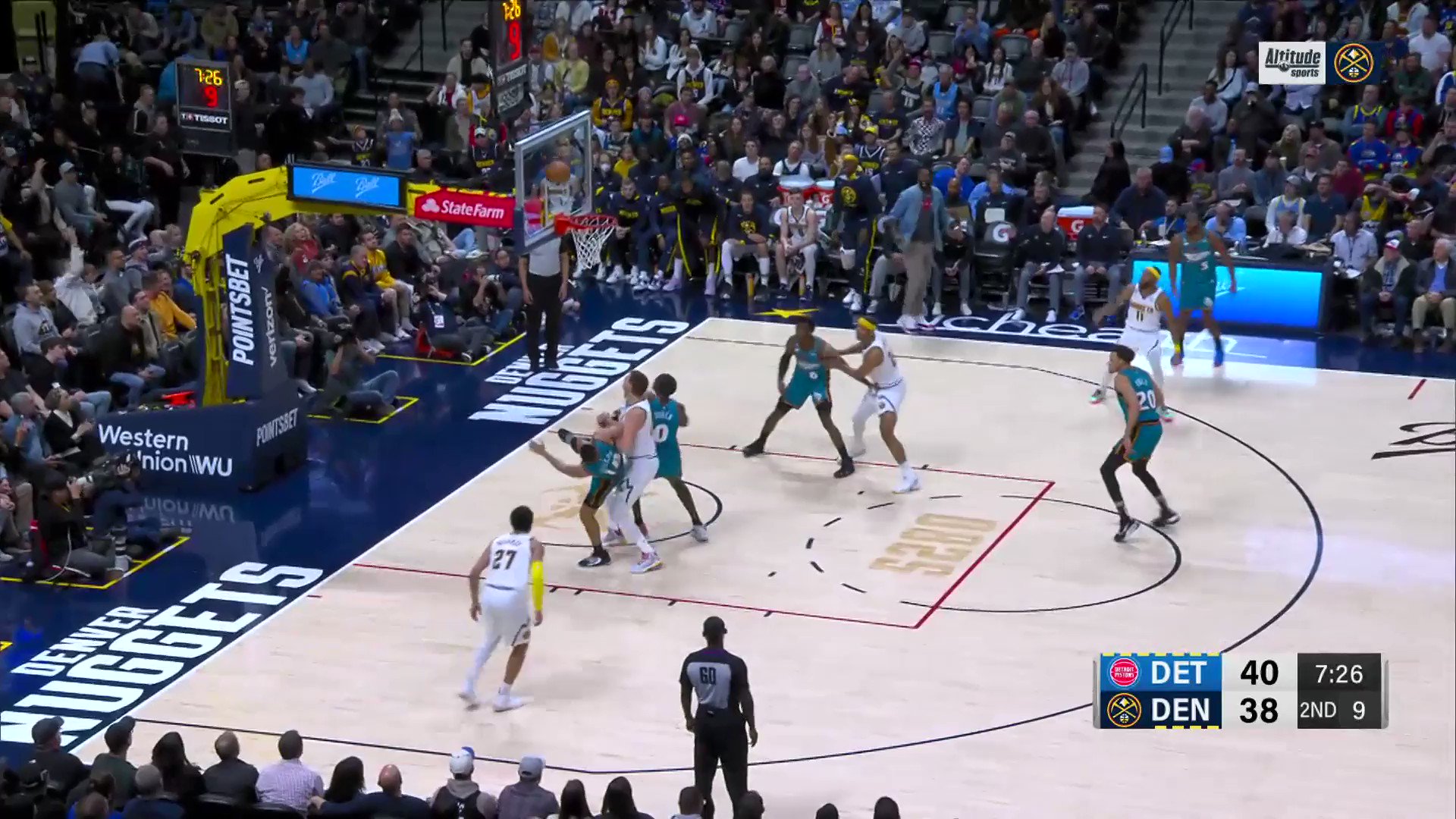NBA on Twitter "Bruce Brown throws it DOWN off the Jokic assist! DEN