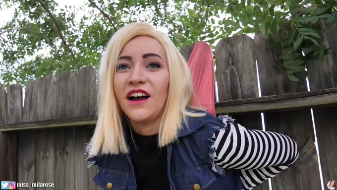 🐉Prankster November Vol.3🐉

Android18 is getting a massively embarrassing and uncomfortable wedgie outdoors